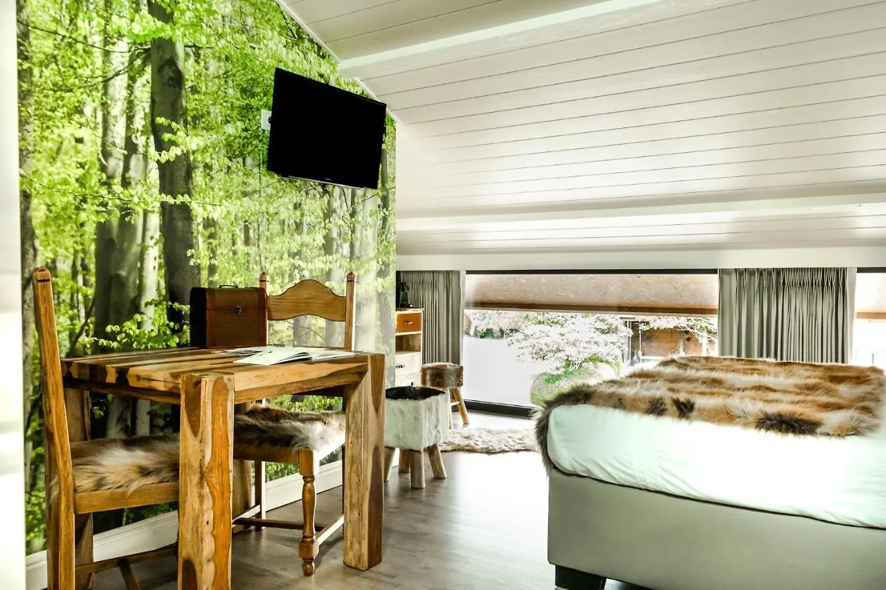 Hoeve Chartreuse Bruges Bed & Breakfast